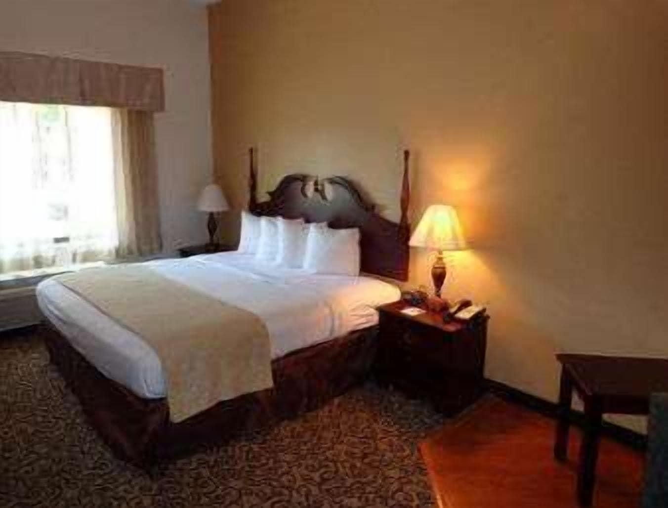 Baymont By Wyndham Columbia Fort Jackson Zewnętrze zdjęcie